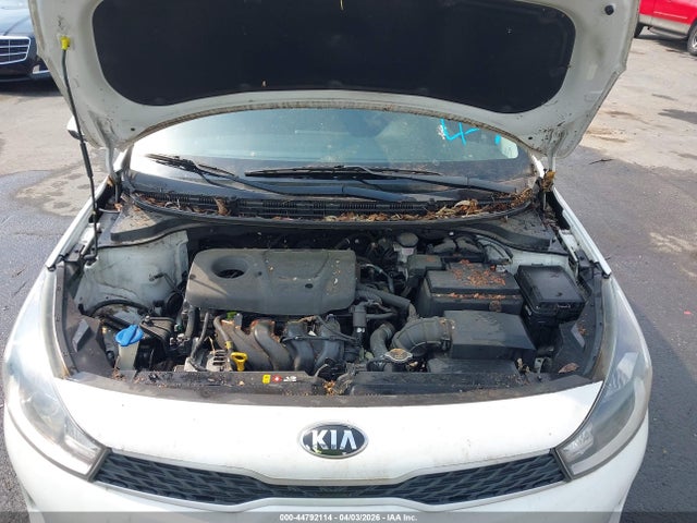 KIA RIO S - 10