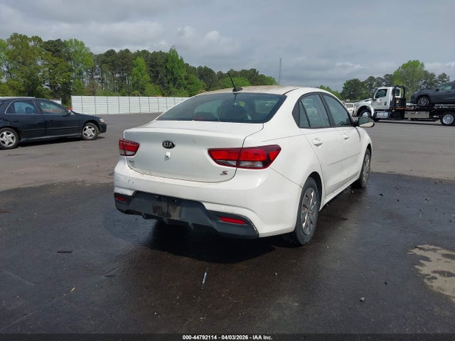 KIA RIO S - 4