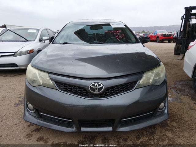 TOYOTA CAMRY - 6