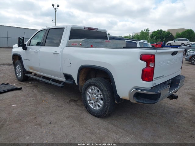 CHEVROLET SILVERADO 2500HD 4WD STANDARD BED LT - 3
