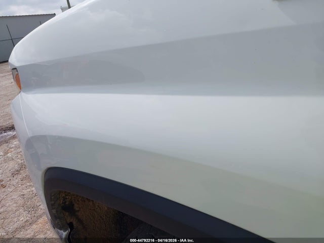 CHEVROLET SILVERADO 2500HD 4WD STANDARD BED LT - 6