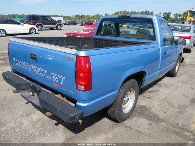 CHEVROLET SILVERADO - 4