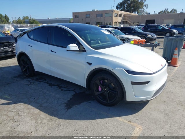 2026 TESLA MODEL Y PREMIUM REAR-WHEEL DRIVE/REAR-WHEEL DRIVE