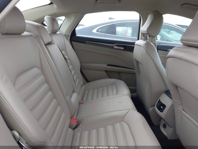FORD FUSION SEL - 8