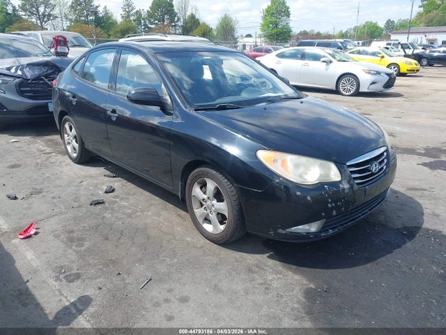 HYUNDAI ELANTRA SE - 1