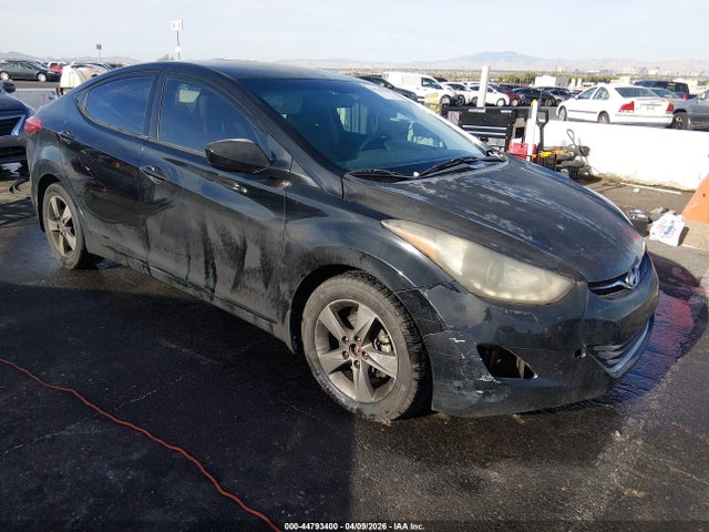 HYUNDAI ELANTRA GLS - 1