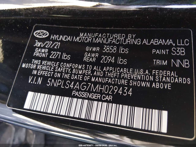 HYUNDAI ELANTRA SEL - 9