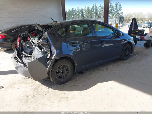 2012 Toyota PRIUS THREE — фото 4