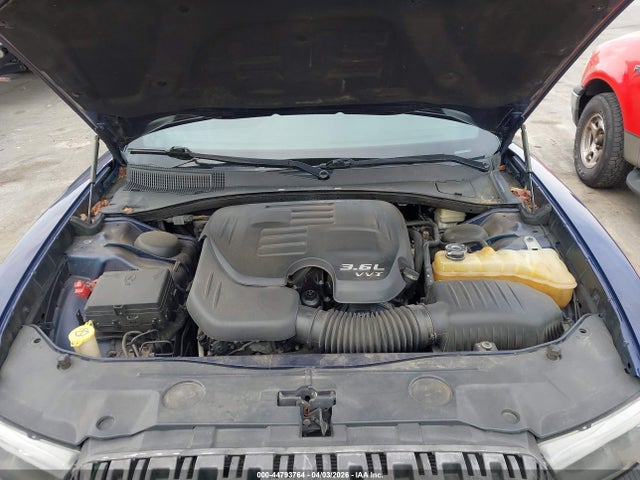 DODGE CHARGER SE - 10