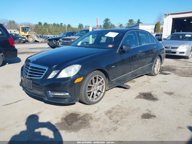 MERCEDES-BENZ E-CLASS - 2