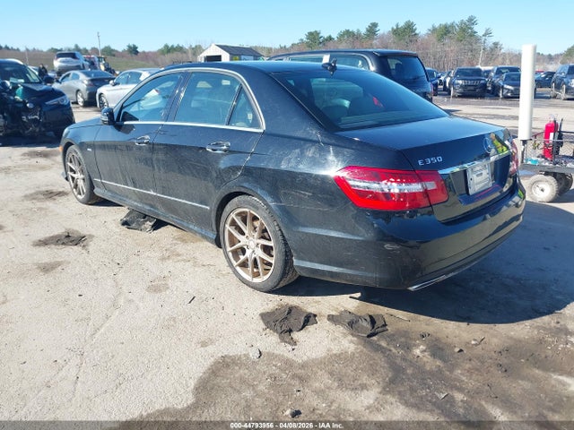 MERCEDES-BENZ E-CLASS - 3