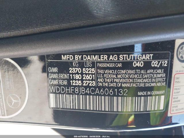 MERCEDES-BENZ E-CLASS - 9