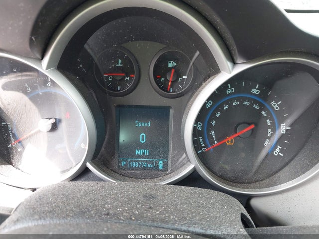 CHEVROLET CRUZE LS - 7