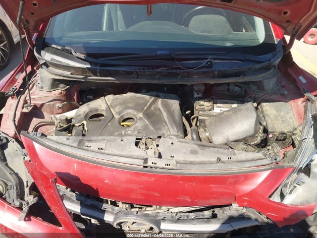 HYUNDAI ELANTRA GT - 10