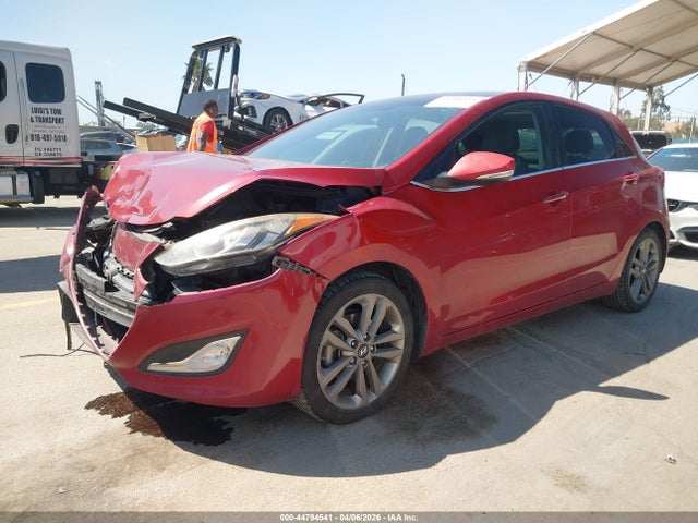 HYUNDAI ELANTRA GT - 2