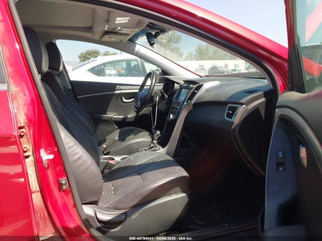 HYUNDAI ELANTRA GT - 5