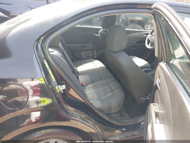 CHEVROLET SONIC LT AUTO - 8