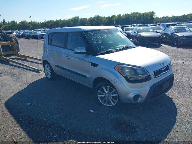 2012 KIA SOUL +