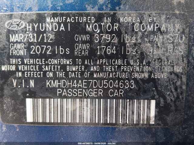 HYUNDAI ELANTRA LIMITED - 9