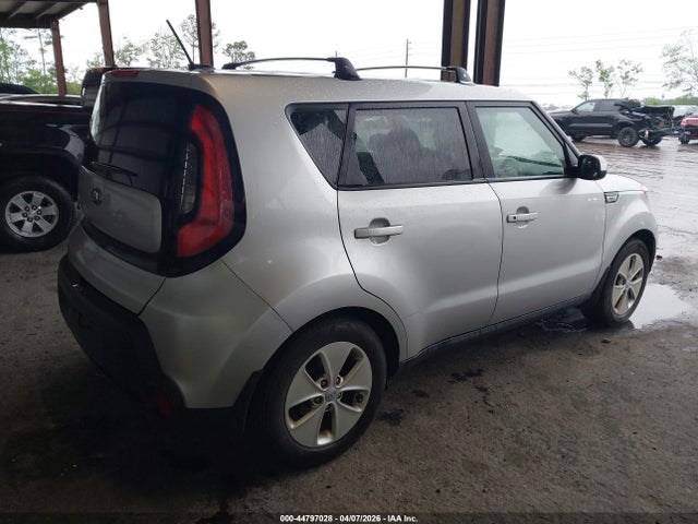 KIA SOUL - 4