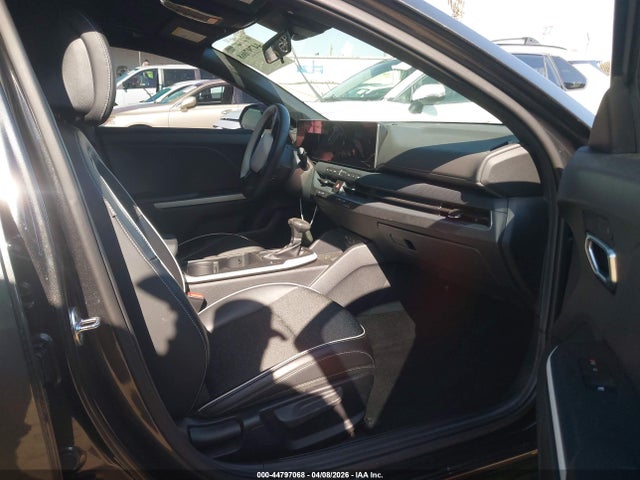 2025 KIA K4 GT-LINE photo 5