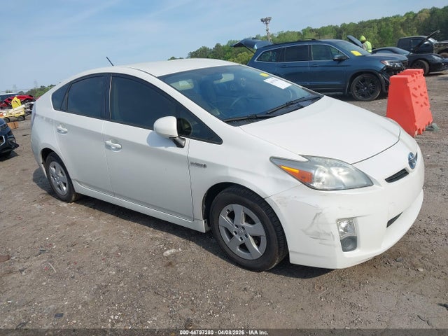 TOYOTA PRIUS - 1