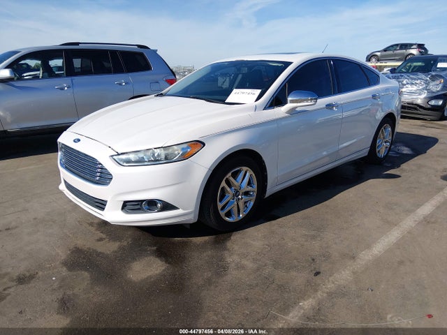 FORD FUSION SE - 2