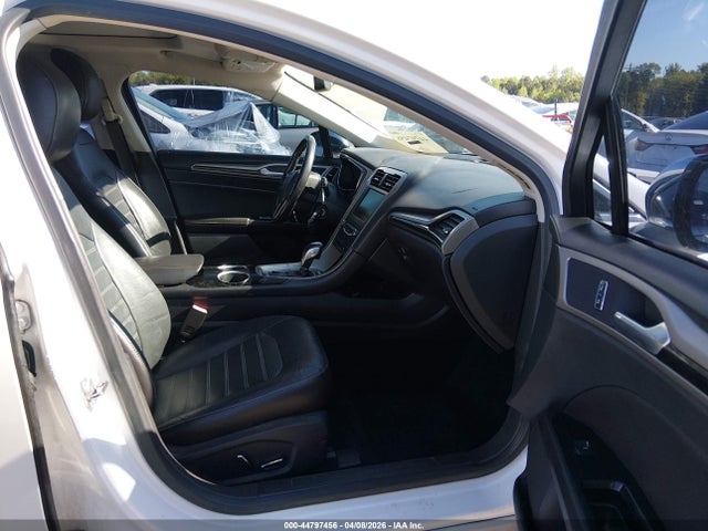 FORD FUSION SE - 5