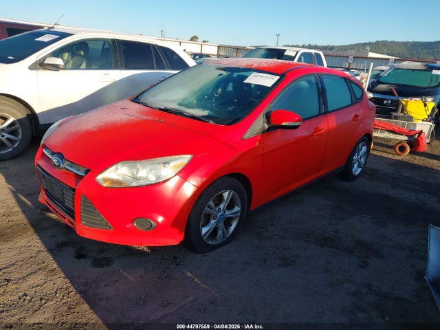 FORD FOCUS SE - 2