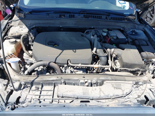 FORD FUSION SE - 10