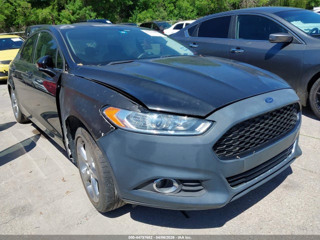 FORD FUSION SE - 1