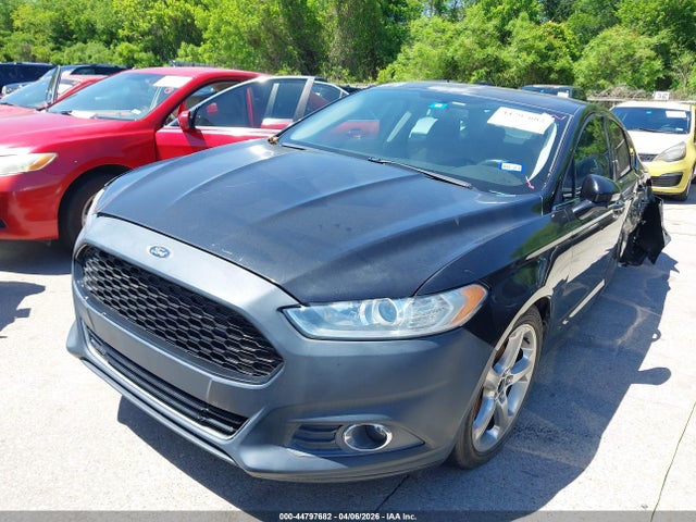 FORD FUSION SE - 2