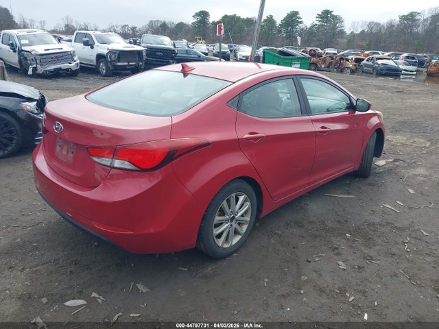 HYUNDAI ELANTRA SE - 4