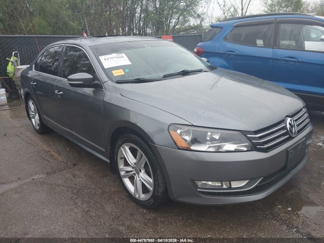 2014 Volkswagen PASSAT 2.0L TDI SEL PREMIUM — фото 1