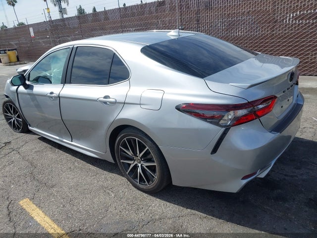 TOYOTA CAMRY - 3