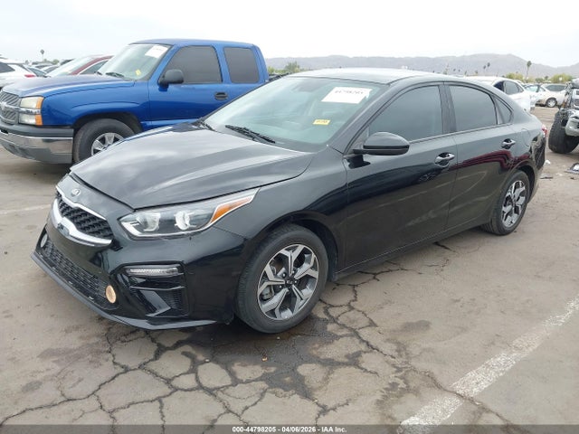 KIA FORTE LXS - 2
