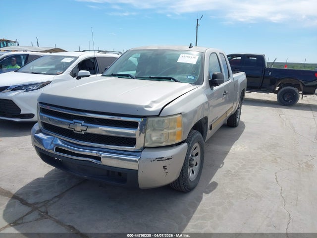 CHEVROLET SILVERADO 1500 LS - 2