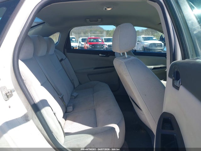 CHEVROLET IMPALA - 8