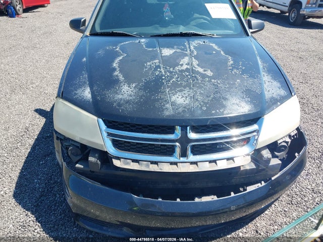 DODGE AVENGER SE - 6