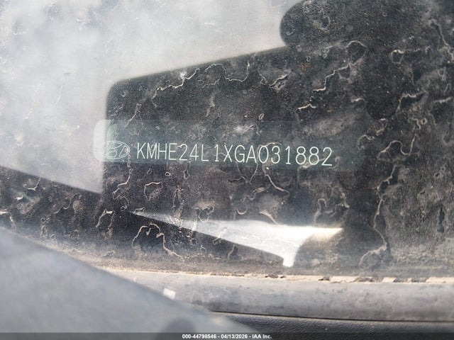 HYUNDAI SONATA HYBRID SE - 9