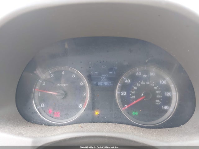 HYUNDAI ACCENT GLS - 7