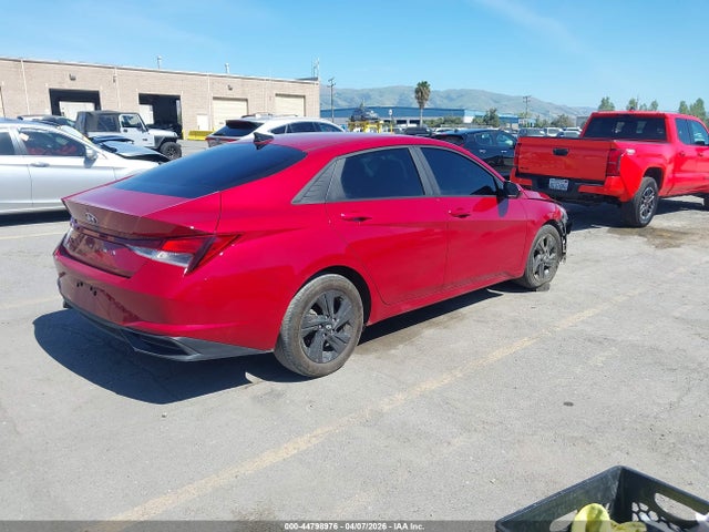 HYUNDAI ELANTRA SEL - 4