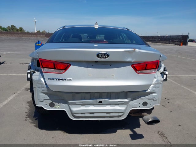 KIA OPTIMA LX - 6