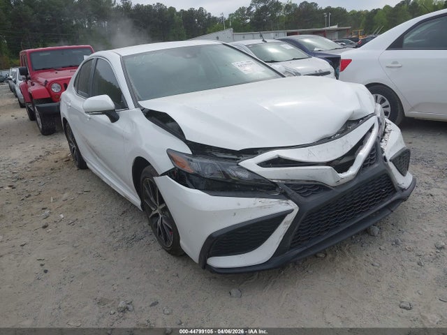 2024 TOYOTA CAMRY SE 2