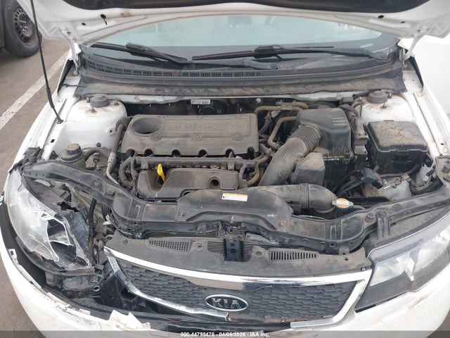 KIA FORTE EX - 10