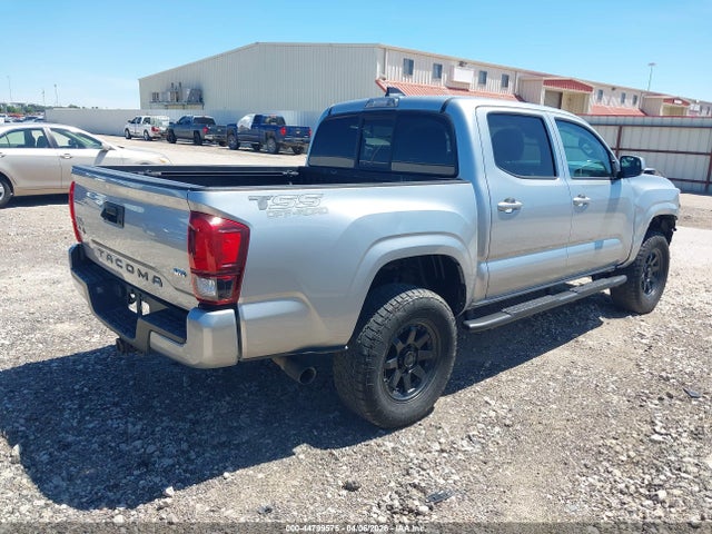 TOYOTA TACOMA - 4