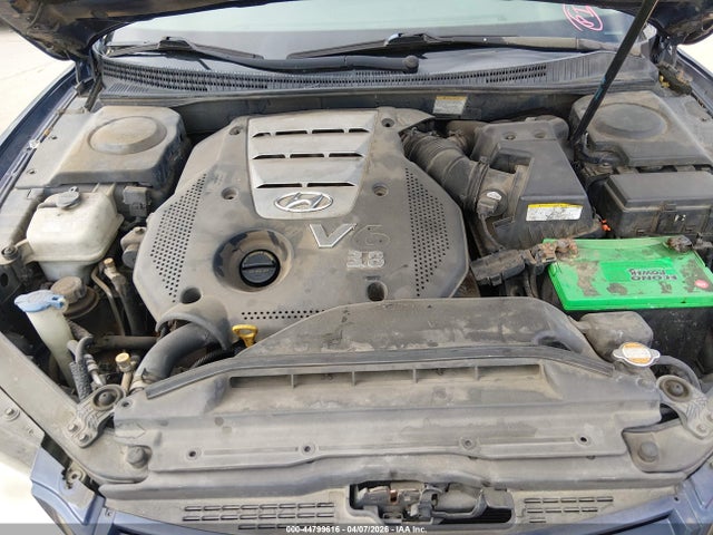 HYUNDAI AZERA LIMITED/SE - 10