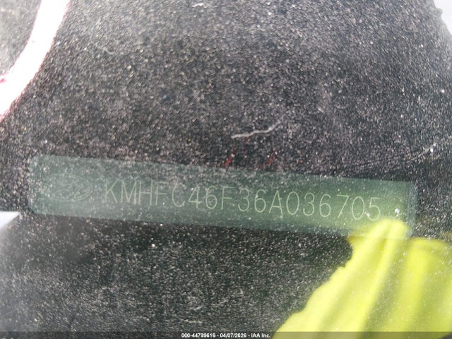 HYUNDAI AZERA LIMITED/SE - 9