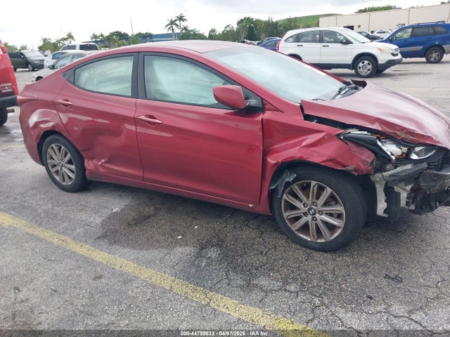 HYUNDAI ELANTRA SE - 6