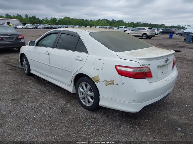 TOYOTA CAMRY - 3